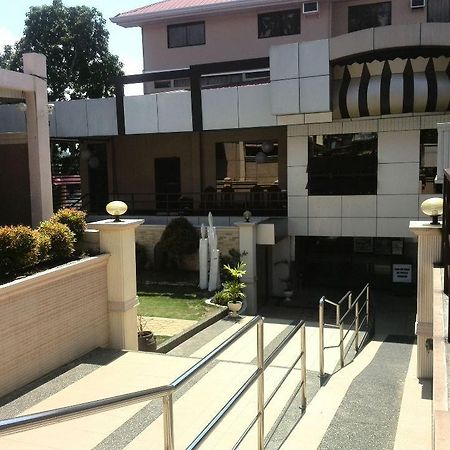 Four Queens Resort Pagadian Exterior foto